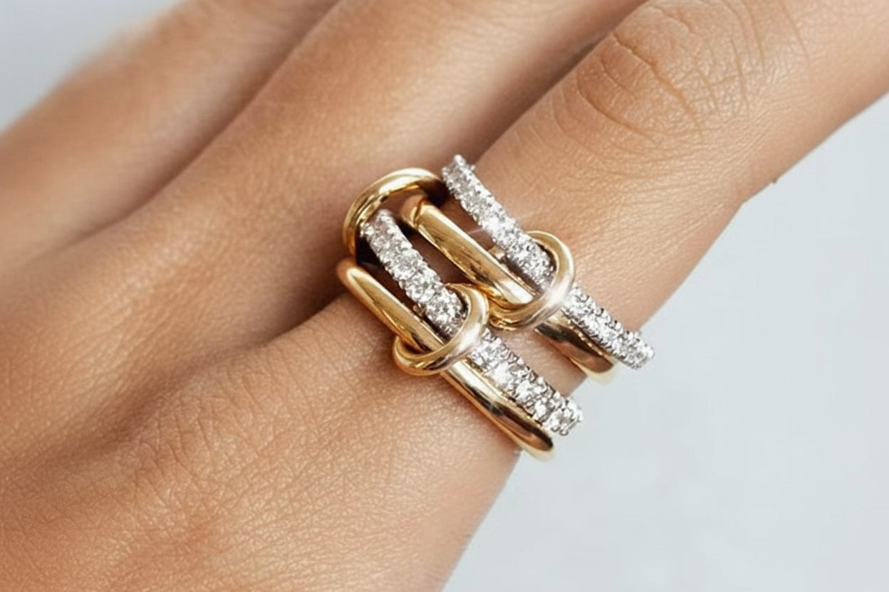 Multi-Link Interlocking Ring